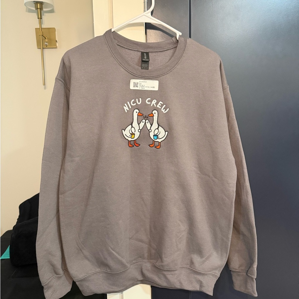 Gildan Gray NICU Nurse Graphic Crewneck Sweatshirt